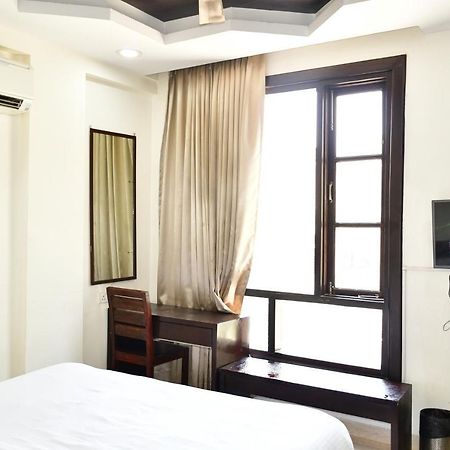 Hotel The Orion Jaipur Buitenkant foto