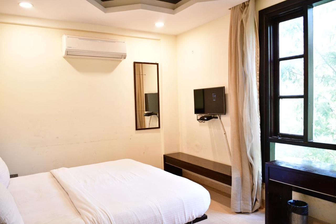 Hotel The Orion Jaipur Buitenkant foto