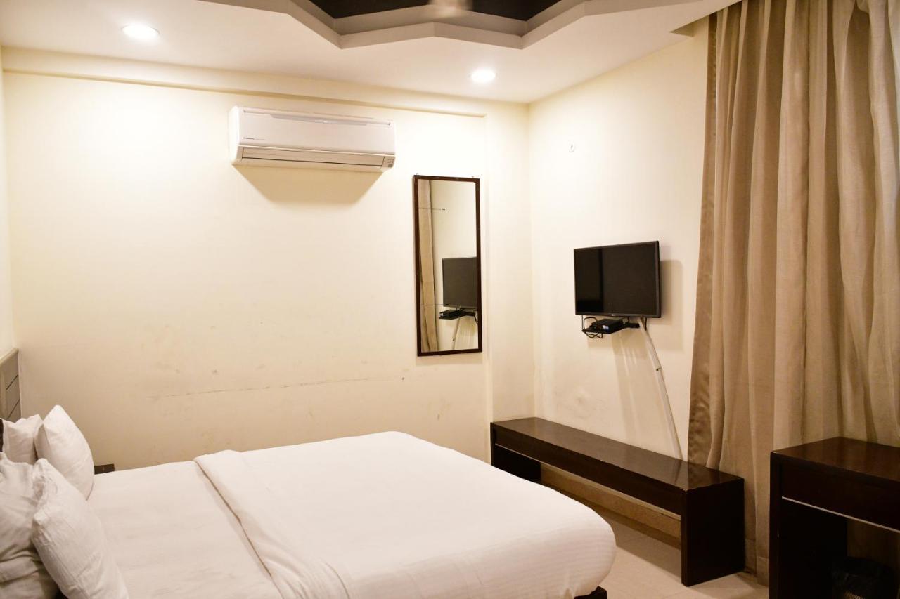 Hotel The Orion Jaipur Buitenkant foto